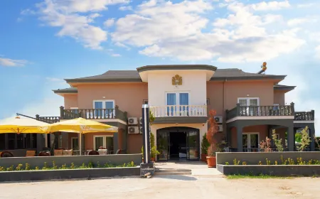 Palmera Beach Hotel Отели в г. Tasucu Mahallesi