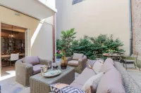 Vissi D Arte an Apartment with Garden -  Appartamenti vacanze