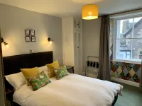 Squirrel Away Apartment Crieff Hotels near The Glenturret Distillery
