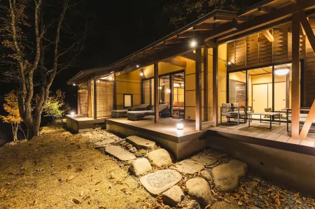 Tsuta Onsen Ryokan