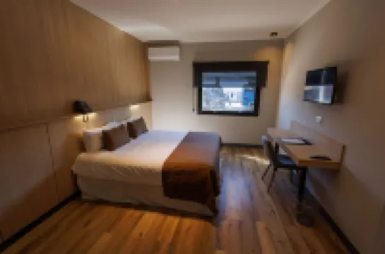 Fuente Mayor Hotel Terminal โรงแรมในเมนโดซา