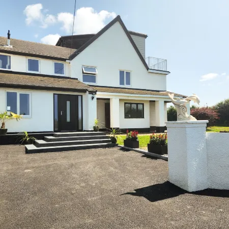 Gower Hideaway - 3 Bed - Ocean Breeze