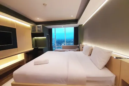 Scenic and Homey Studio Mataram City Apartment