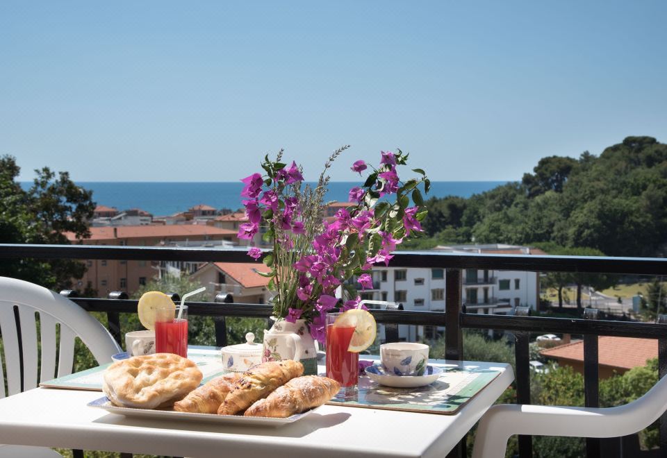 3. 레지던스 올라안..