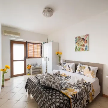 "Sul Mare" Luxury House San Foca with Air Conditioning and Wi-Fi