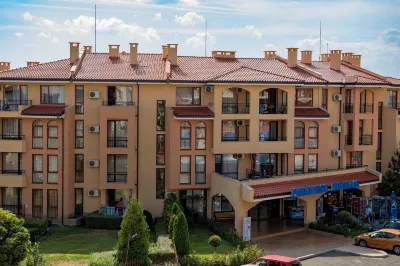 Menada Paradise Dreams Apartments Hotels in Elenite