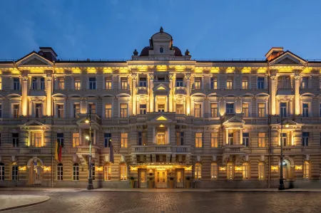 Grand Hotel Vilnius, Curio Collection by Hilton