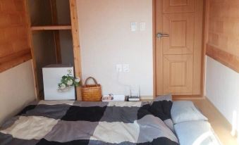 Happy Village Syeobul Guesthouse