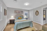 Tranquil retreat in Fairfax: your home away from home