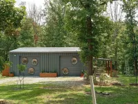 Barndominium on Private 6 Wooded Acres Near Bentonville–RV Hookup