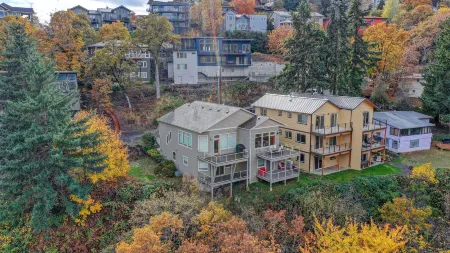 Expansive River Views and Ample Decks - Elegant Retreat