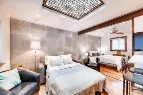 Tranquil Hideaway - Private Pool, Close to Downtown Hotels in Berry Hill