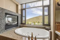 Premier Ski-in/Ski-Out Park City Mountain Village