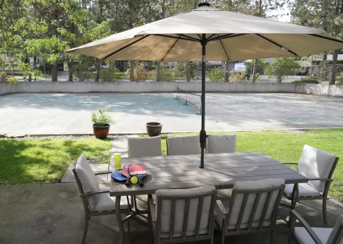 Spacious Retreat with Pickleball Court and Game Room - Inviting Oasis Hotels in Post Falls