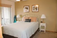 Panoramic Mountain Retreat - Top Floor, WiFi, View