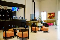 Howard Johnson by Wyndham Funes - bar