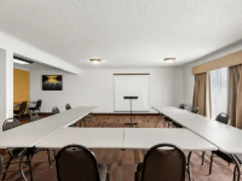 酋長貝斯特韋斯特酒店 奇蘭縣酒店