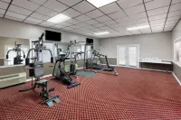 Super 8 by Wyndham Temple S. General Bruce - Gym