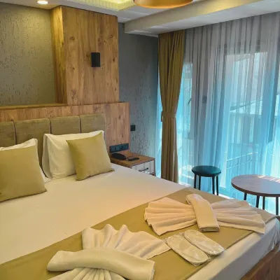 ييلو بول إسطنبول Hotels near ميناء ينيكابي للعبارات