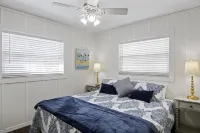 Heated Pool and Close to Beach - Charming Family Haven