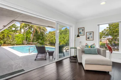 Coconut Canal Hideout | Waterfront Private Oasis Hotels near Boynton Beach station