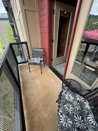 Family Space with Spacious en Suite Listed Separately