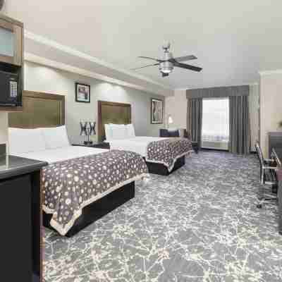 Best Western Premier Crown Chase Inn Suites Rooms