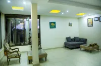 Ubuntu Palace Hotel Hotels in Buloba