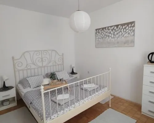 Apartment Suzi Hotels in Pag