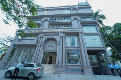 Yuvraj Le: Royale