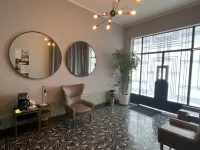 Suites Alcazar Hotel dekat Monumento a la Revolucion