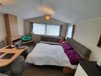 Cozy 3 Bedroom Caravan, Sleeps 8, at Parkdean Newquay Holiday Park