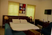 Peace de Luxe Limited Hotels in Loburo