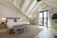 Alley Boutique Hotel and Spa