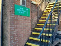 The Broadway Rooms Hotels near Abbey Pumping Station Museum