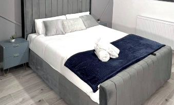 Stylish Spacious 1Bd Apt-kingbed-10min Heaton Park