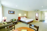 Lake Inn - Ballarat Hotels in Alfredton