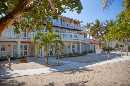 The Colonial at Jaguar Reef