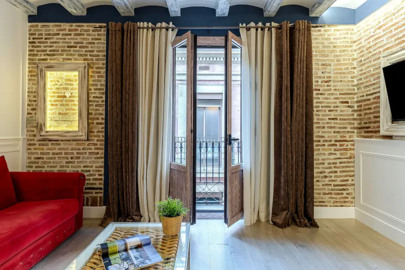 享受巴塞隆拿科隆公寓酒店