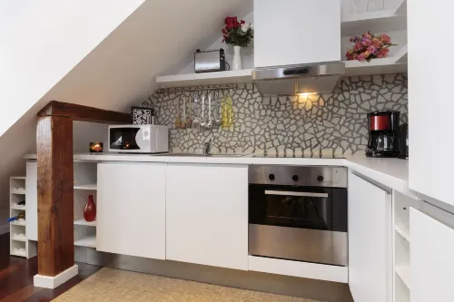 The Queen Luxury Apartments - Villa Giada - Homestays