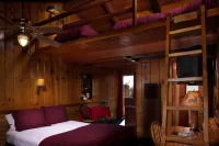 Idyllwild Bunkhouse - balcony