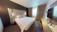 Campanile Fontainebleau فنادق في Nemours