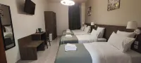 Square Hotel Các khách sạn gần Nîmes Cathedral