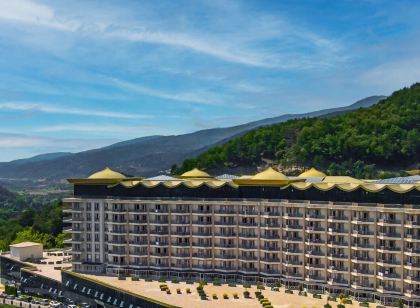 薩羅特溫泉宮度假村 - 清真飯店