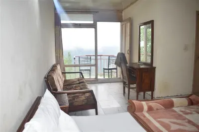 샤힌 호텔 앤 레스토랑 Patriata Shareef Pir Azmat Nawaz Sarkar 주변 호텔