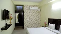 Hotel Livinn by F9