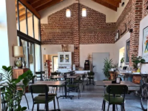 Cascina Mora Bassa Hotels in Vigevano