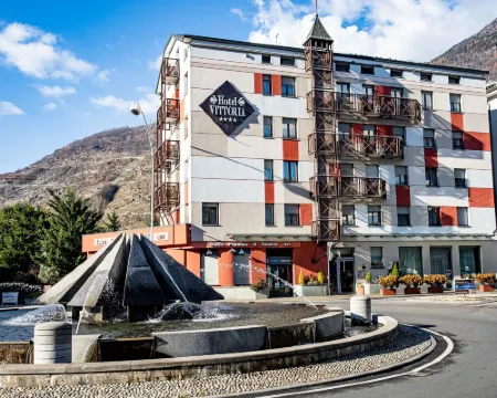 Hotel Vittoria Hotéis em Sondrio
