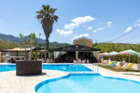 Villa Amorossa with Garden View & Shared Pool by Konnect, Roda Corfu - Pools