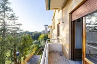 Joivy Apt for 7 Perfect for Families Close to Beaches - vasca da bagno